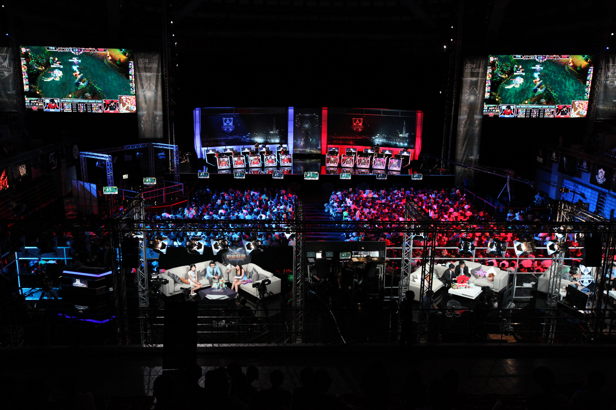 Faker率T1逆转晋级英雄联盟S15半决赛，将与BLG争夺总决赛冠军